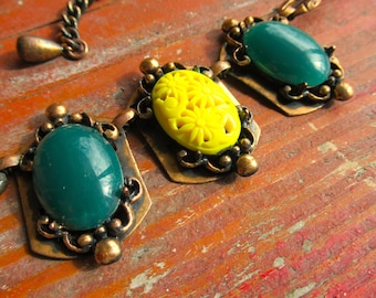 Vtg 50s Selro Selini Copper Panel Necklace Carved Faux Coral Floral Bib, MCM Retro Jewelry