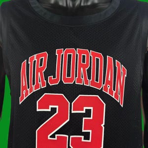 Camiseta de baloncesto Nike Air Jordan DNA Distorted "UNC to Chicago" de segunda mano imagen 2