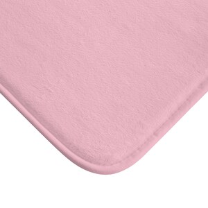 Mid-Century Modern Boomerang Bath Mat: Pink 1950s Design image 5