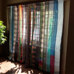 Rideaux saree recyclés faits main avec des bandes de saree Rideau transparent hippie bohème saree pour fenêtre et porte