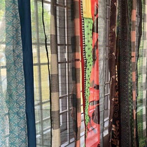 Rideaux saree recyclés faits main avec des bandes de saree Rideau transparent hippie bohème saree pour fenêtre et porte