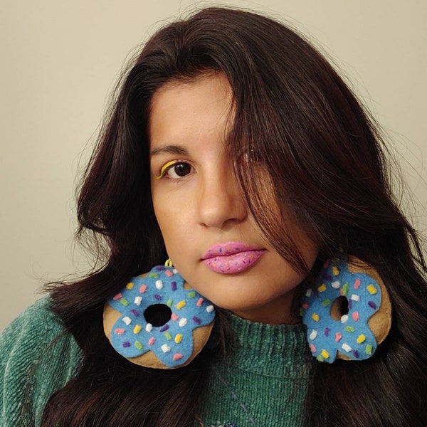 Donut earrings with sprinkles/hypoallergenic hooks/rainbow sprinkles/donut lover/food earrings/gift for her/fun gifts