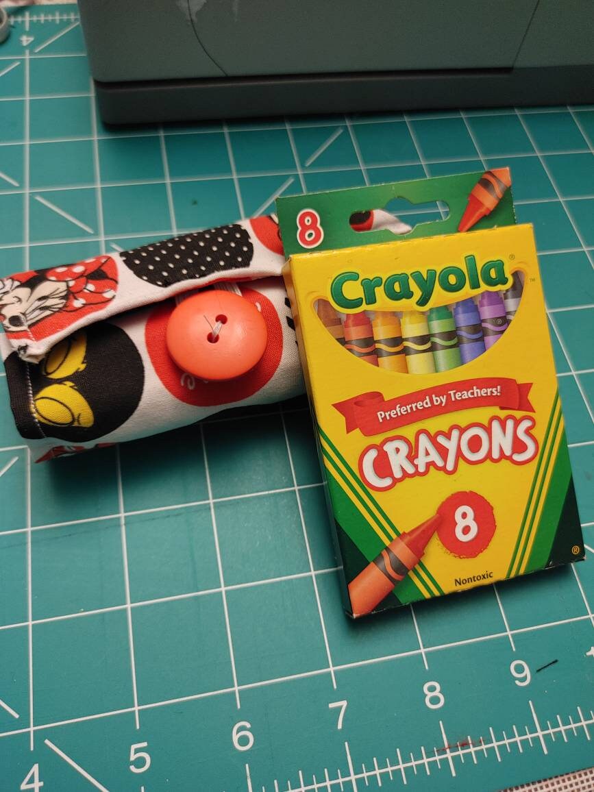 Handmade crayon travel roll up holder for 8 crayons for Etsy