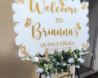 Custom Quinceanera Welcome Sign: Personalized Acrylic Party Decor