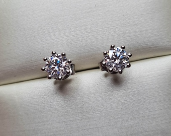 1.060ct Moissanite Halo Stud Earrings 925 Sterling Silver