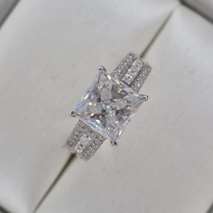 3.21ct Princess Cut Moissanite Ring in Rhodium Overlay 925 Sterling Silver SIZE N