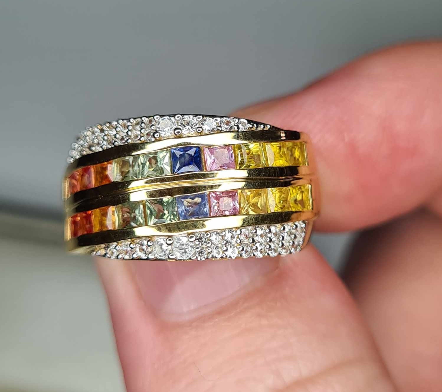 2ct Rainbow Sapphire & Natural Zircon Cluster Band Ring in