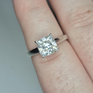 4.63ct Swarovski Zirconia Solitaire Ring in Rhodium Overlay 925 Sterling Silver