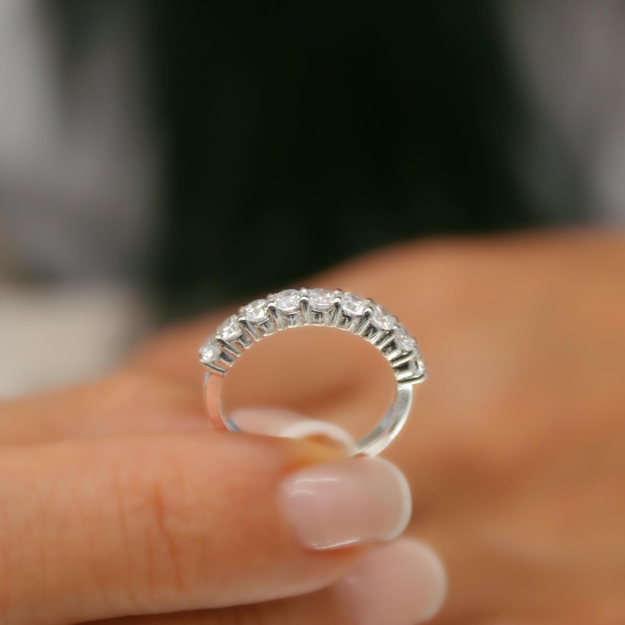 専用です！！ダイヤ　指輪 14Kモアッサナイトハーフエタニティ結婚指輪：ラウンドカット