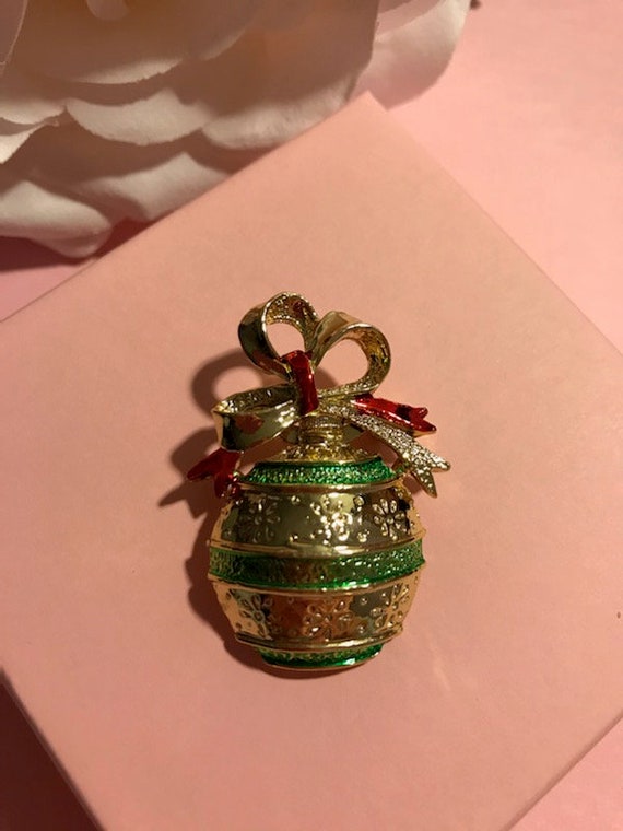 Vintage Ornament Christmas Brooch - image 1