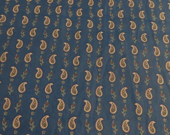 Paisley fabric, 100% cotton fabric, beautiful fabric, cute fabric, blue paisley fabric, quilting fabric