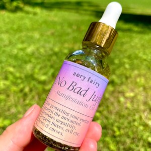 No Bad Juju Protection Oil / Energy Shied Manifestation Oil / Evil Eye / Positive Energy / Empath Protection