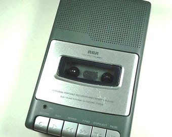 RCA portable Cassette Player/Recorder model RP3504-B