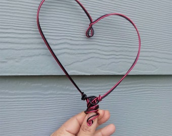 Red and Black Heart Tree Topper For Valentine's Decor