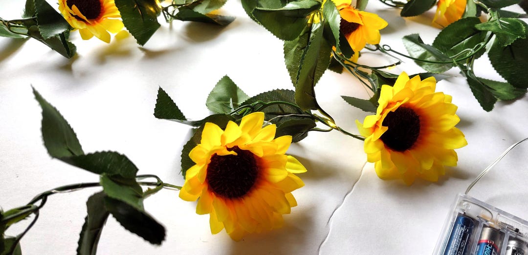 Lighted Sunflower Garland – LED Rustic Garland for Wedding Arch ...