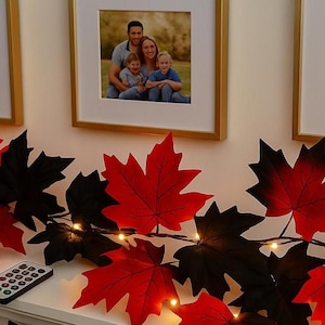 Guirnalda de hojas de arce otoñales mixtas con luces opcionales