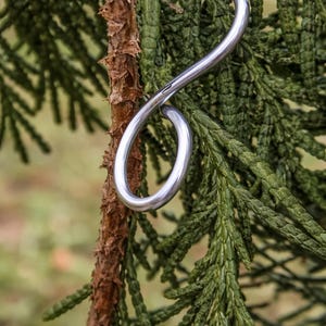 Silver Christmas Tree Hooks Or Ornament Hangers 10pcs