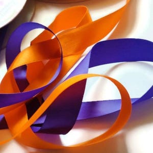 Orange oder Lila Satinband, 1,5 m Länge x 2 cm