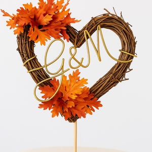 Adorno para tarta de hojas de otoño con tus propias iniciales