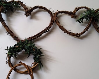 Rustic Vine Heart Chain Garland With Green Leaves