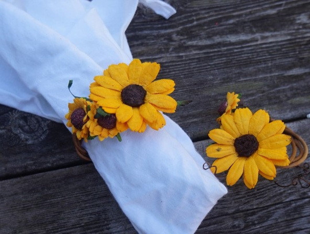 Floral Napkin Rings in Sunflowers and Grapevine 5pcs - Etsy