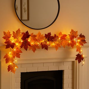 Verlichte herfstslinger met zijden oranje bladeren – 6-10 ft herfstdecor voor schoorsteenmantel, tafel, bruiloft of Thanksgiving