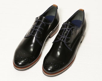 Chaussures derby en cuir de veau noir | Pièce unique, pointure 35 | Chaussures noires