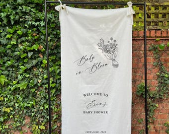 Spersonalizowany lniany napis powitalny na baby shower – baner „Dziecko w rozkwicie” – napis z tkaniny „Witaj świecie” – spersonalizowana dekoracja pokoju dziecięcego i urodzinowa