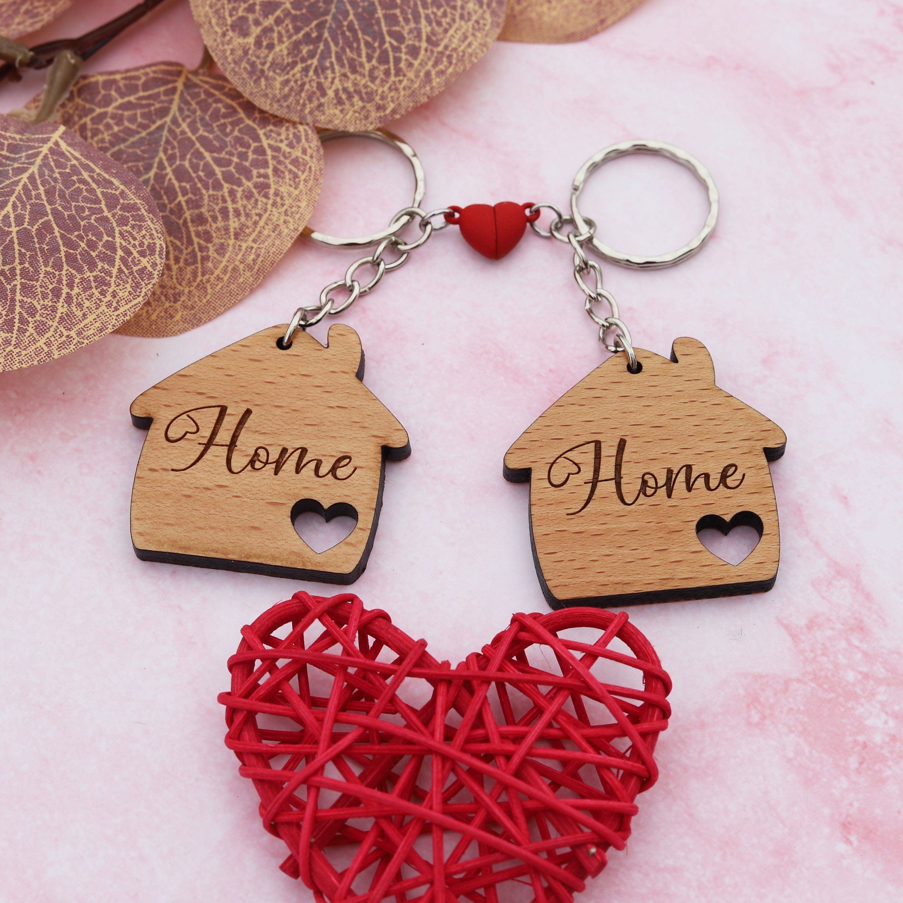 Portachiavi in legno casa, amore, famiglia, love Incisione laser  personalizzato di coppia San Valentino -  Italia