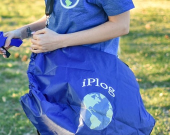 Plogging Bag with shoulder strap and drawstring to pick up litter outdoors