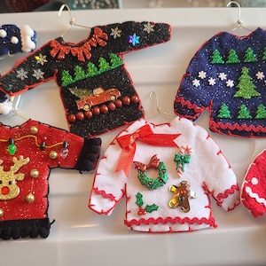 Hässliche Weihnachtspullover Ornamente