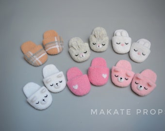 newborn felt slippers newborn props Girl boy outfit Newborn photography accessory bath robe Photo prop newborn felt slippers White