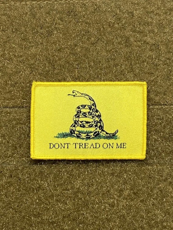 Gadsden Flag Dont Tread On Me Tactical Hook and Loop Fully Embroidered  Morale Tags Patch