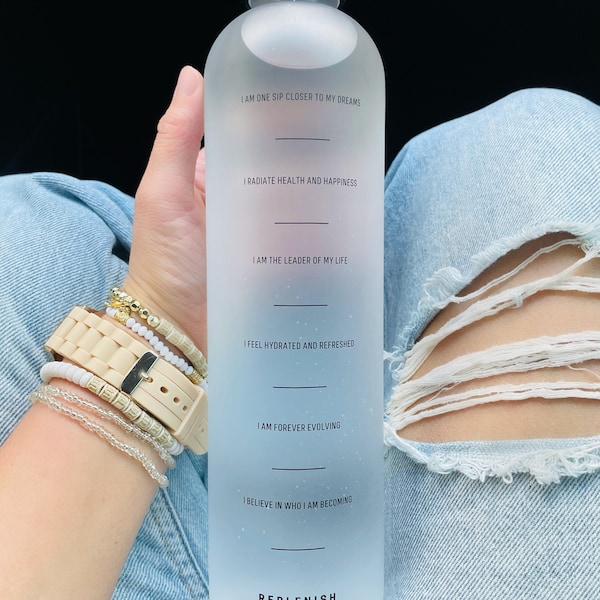 The Manifest Bottle | manifest water bottle | motivational water bottle | bottle tracker | affirmations | gym | yoga | Bridesmaid gift