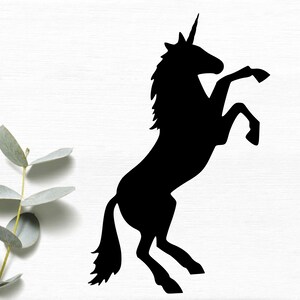 Design de arquivo de corte de unicórnio, recorte de unicórnio, design svg de unicórnio, formatos svg, dxf, eps, pdf e png