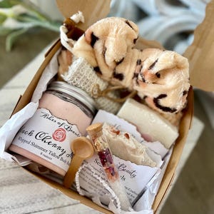 Handmade Soap Gift Set: Natural Bath & Body Relaxation