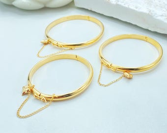 18K Gold Filled Heart Charm Bangle, Chain Detail Bracelet in 3 Sizes
