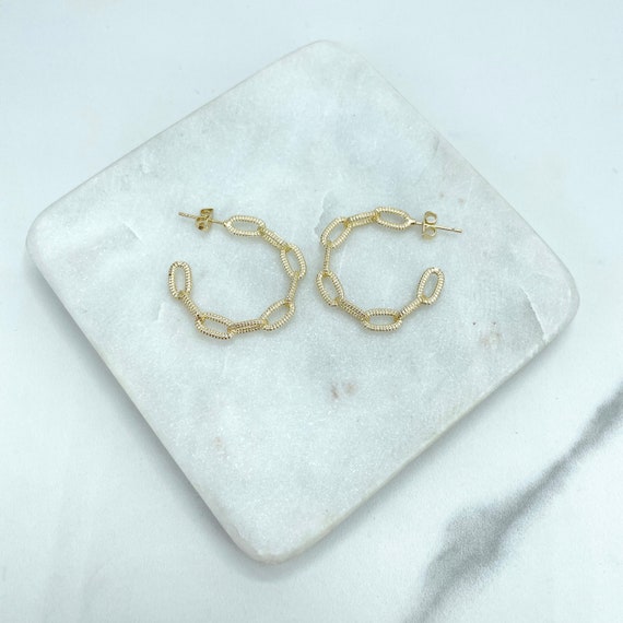 18k Gold Filled 32mm Texturized and Twisted Paperclip Chain Style Hoop  Earrings, Paperclipc-hoop, Wholesale Jewelry Supplies - Etsy