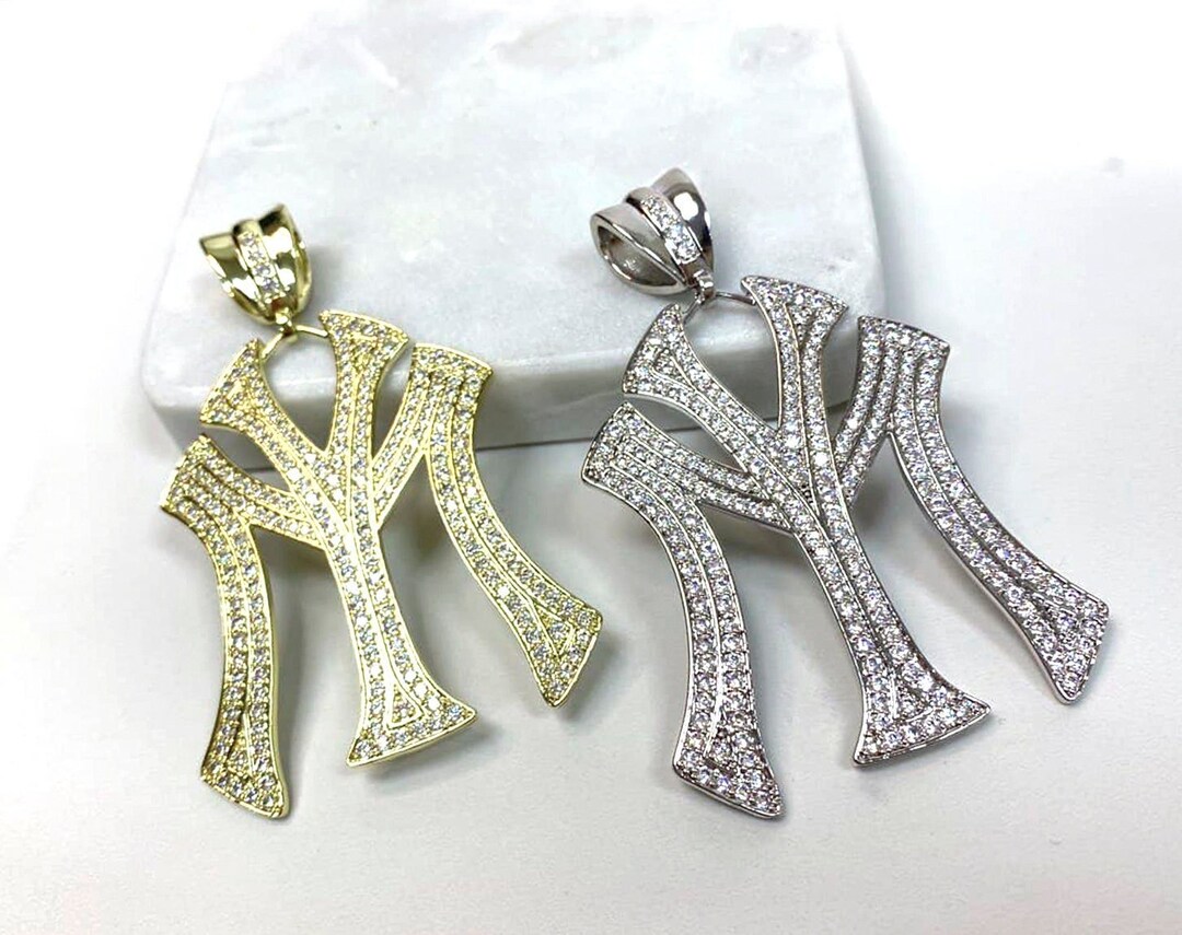 18k Gold Filled Cubic Zirconia New York Yankees Logo, Sports Pendants