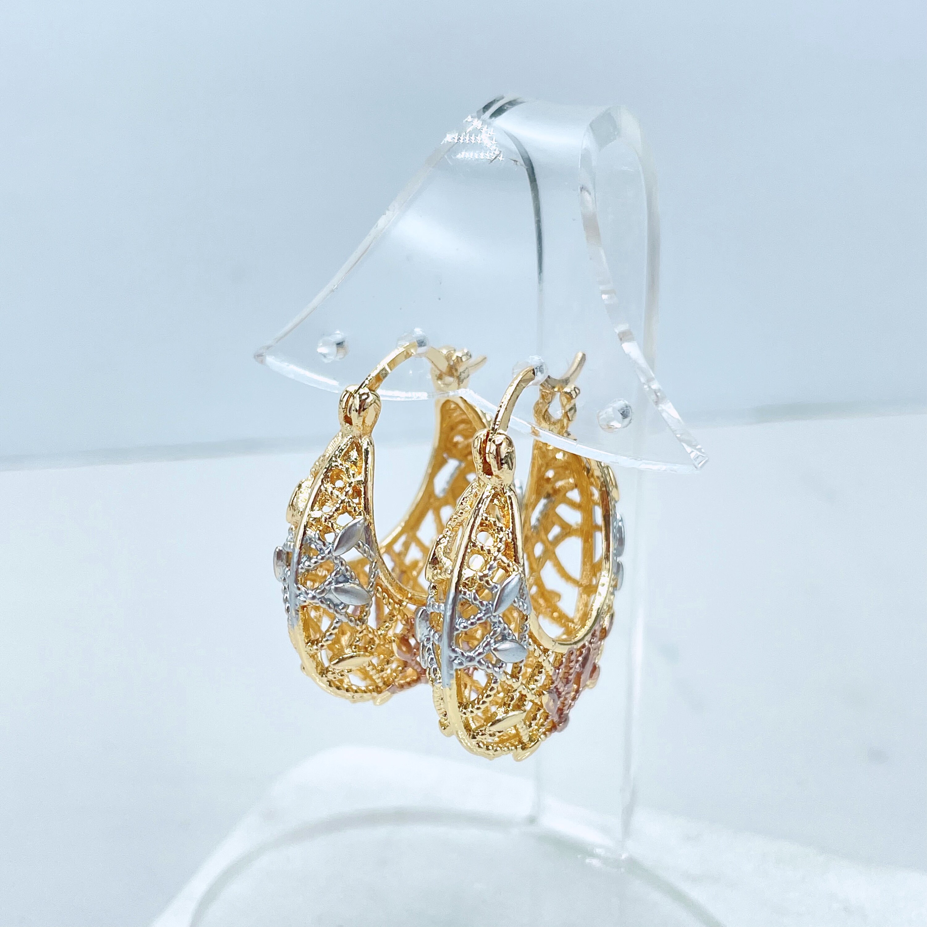 Basket earring shop gold design