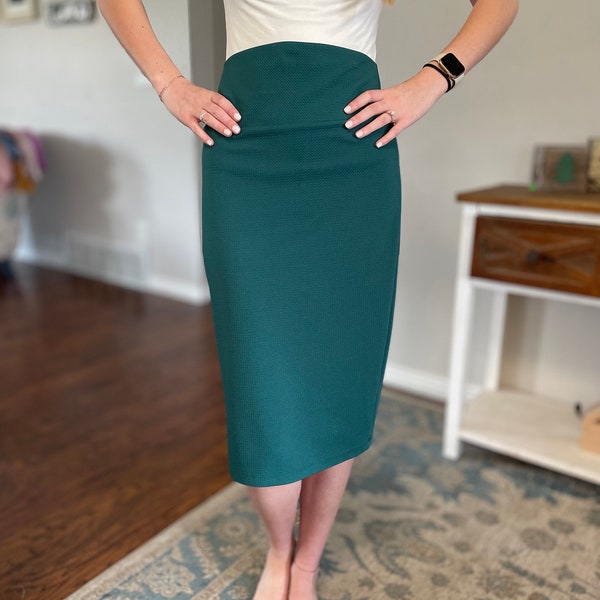 Emerald Green Pencil Skirt - Classic Style - Stretch Knit - Knee Length - Custom Made