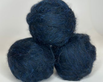 Isländischer Wolle Kammzugknäuel - Marine Blau