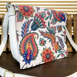 Floral Print Leather Cross Body Bag Handmade Coin Card Sling Bag For Women And Girl Party Travelling Carry Purse image 2