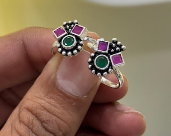 Silver Toe Rings: Adjustable Cut Stone Summer Jewelry