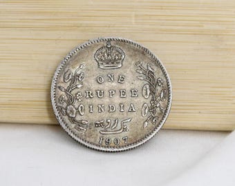 Vintage Silver Coin Replica: Large 3cm Mughal Indian Token