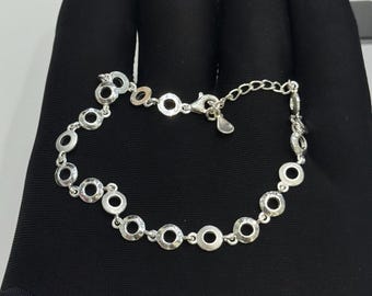 Sterling Silver Circle Link Bracelet: Elegant Handmade Design