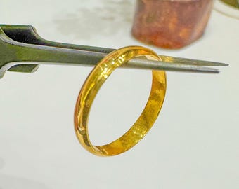 22k Solid Gold Ring | Minimalist Unisex Wedding Band for All