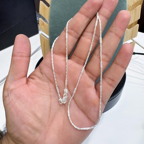 Unisex Silver Chain - Everyday Wear Jewelry for Men & Women