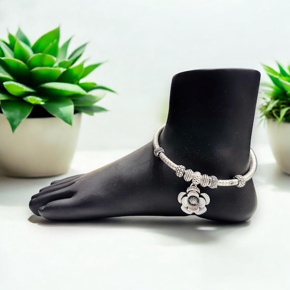 Handcrafted Oxidized Silver Floral Anklet - Boho Tribal Jewelry & Adjustable Ethnic Foot Accessory for Women