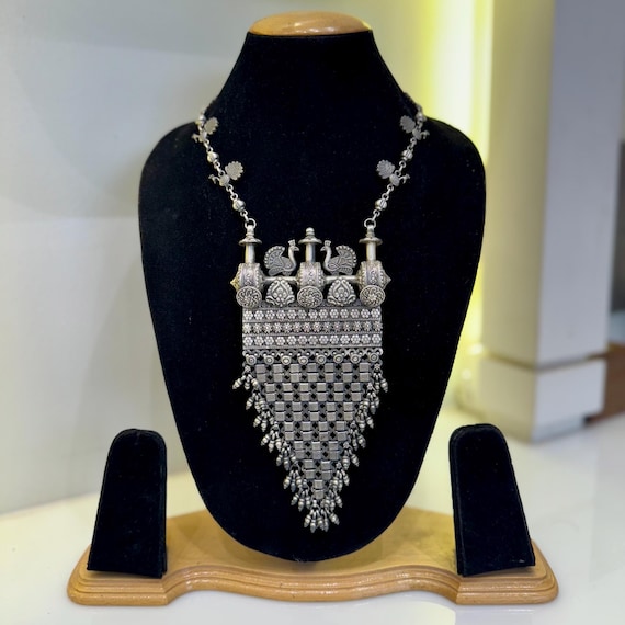 Handmade 925 Silver Tribal Necklace: Vintage Oxidized Rajasthani Boho Statement Piece